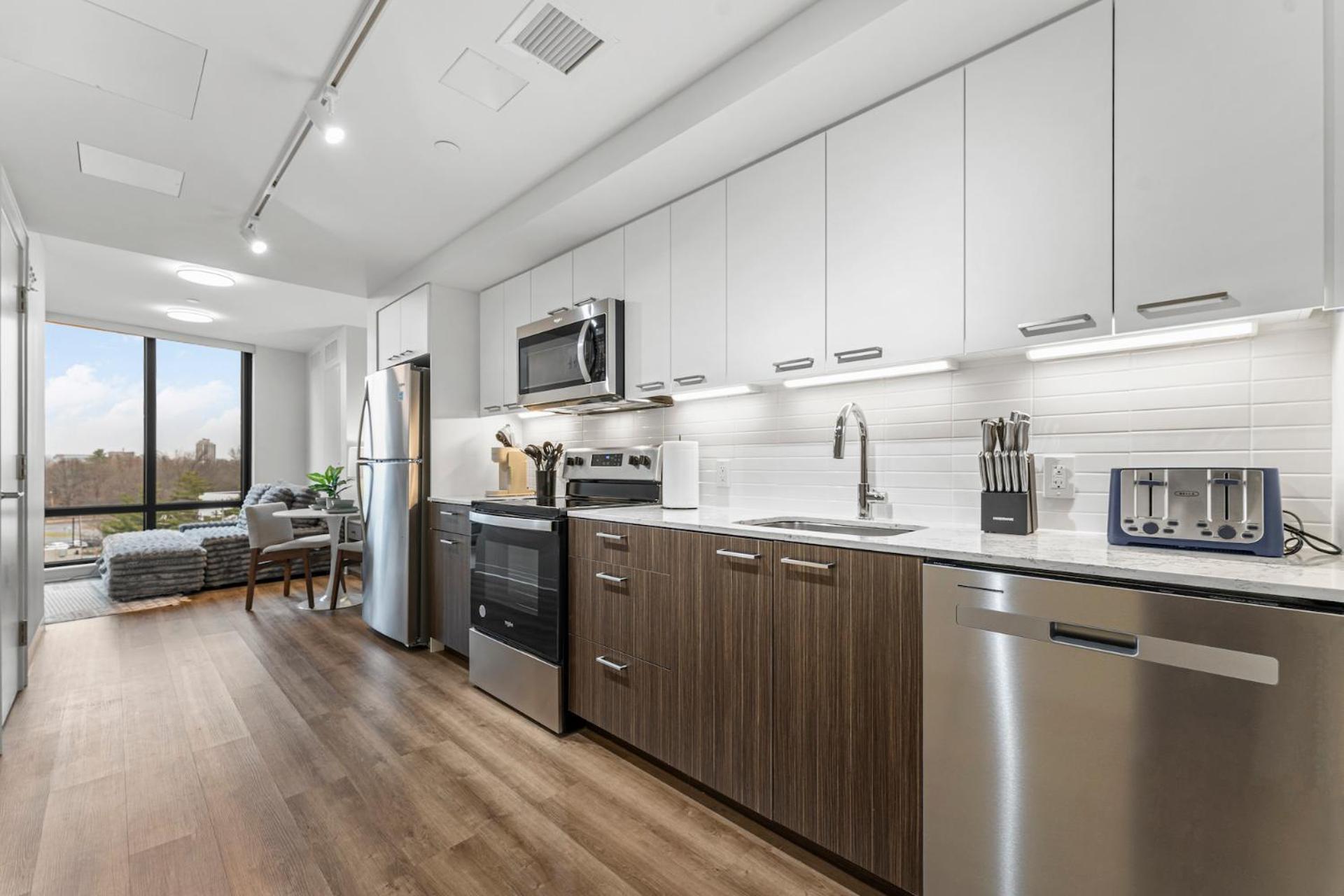 Furnished Luxury Apartment Next To Harvard Stadium Бостон Экстерьер фото